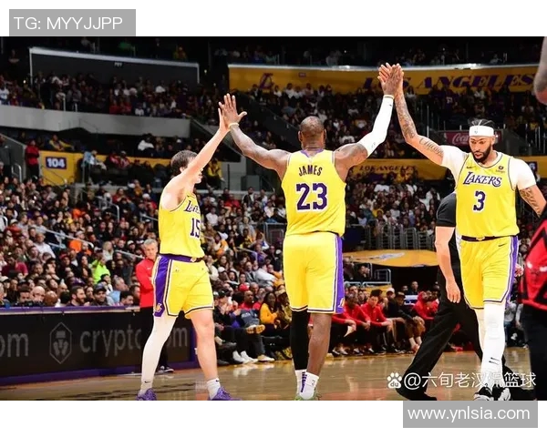 湖人对阵爵士精彩回放分析及比赛亮点总结